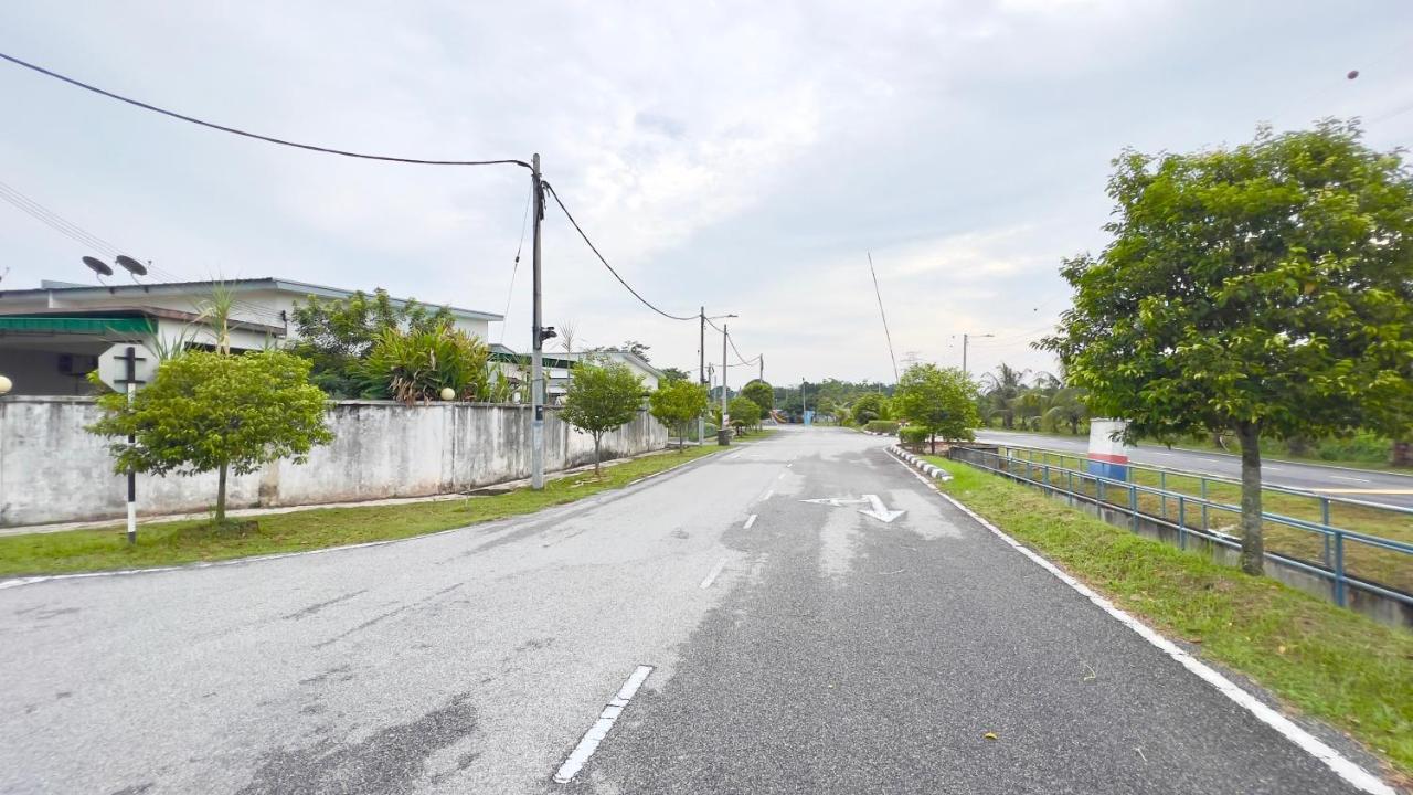 De Qasturee Klia@Kota Warisan Homestay Nearest To Airport Kampong Besut Extérieur photo